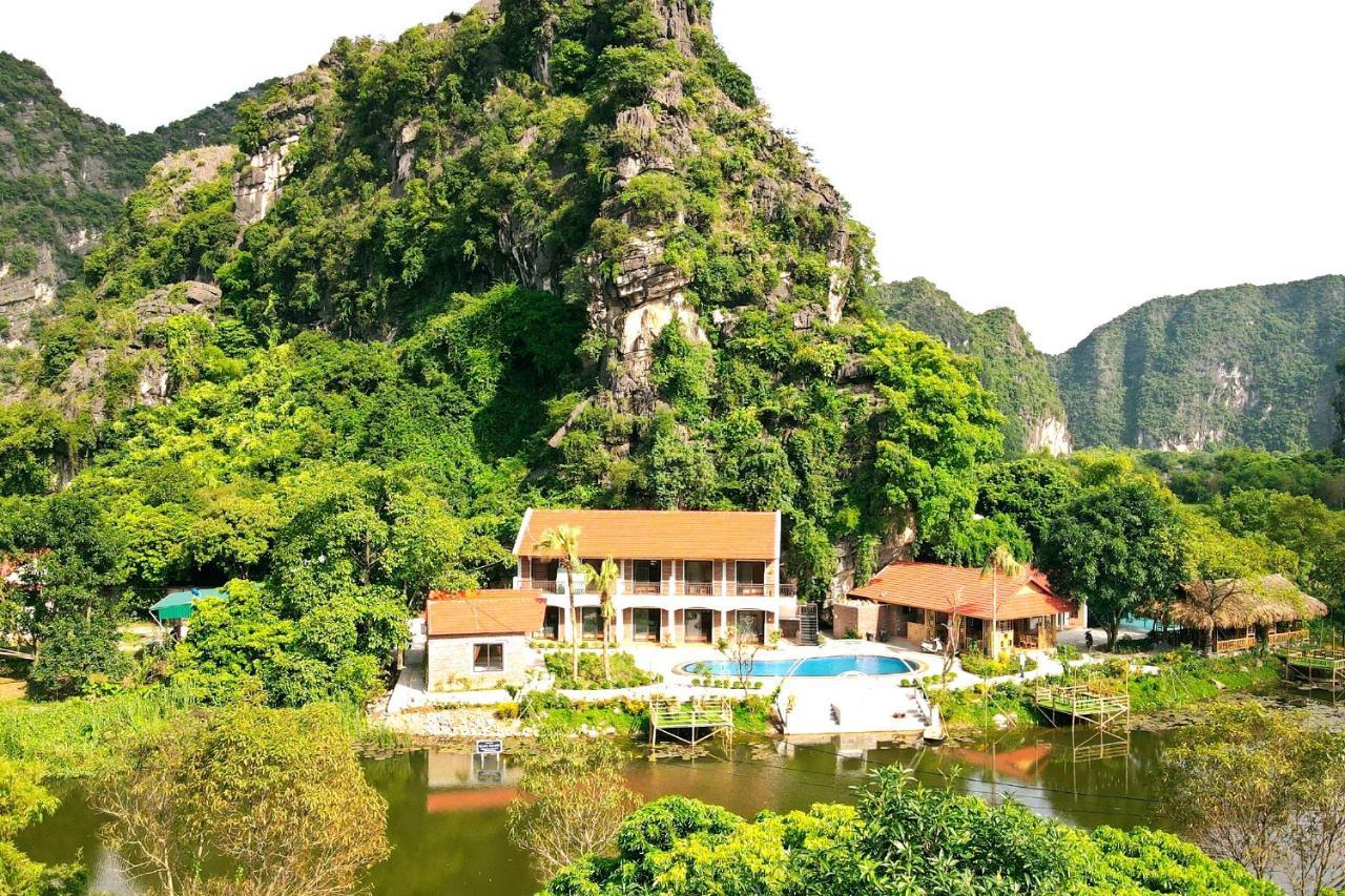 Hoanglong Riverside Homestay ニンビン エクステリア 写真