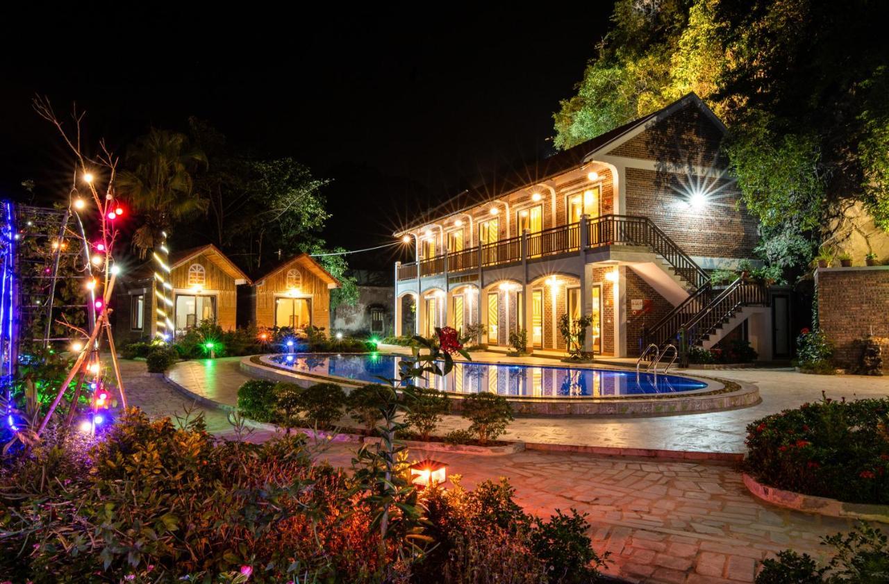 Hoanglong Riverside Homestay ニンビン エクステリア 写真