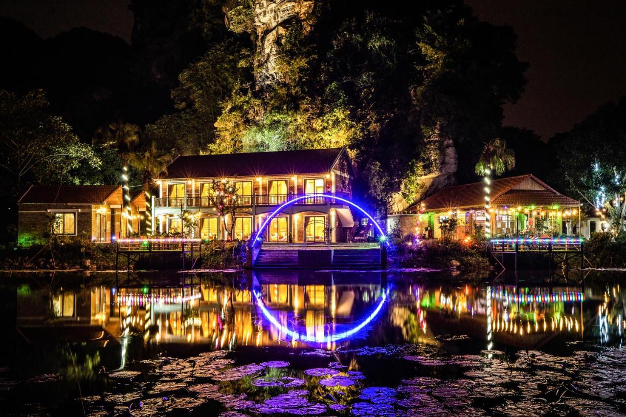 Hoanglong Riverside Homestay ニンビン エクステリア 写真