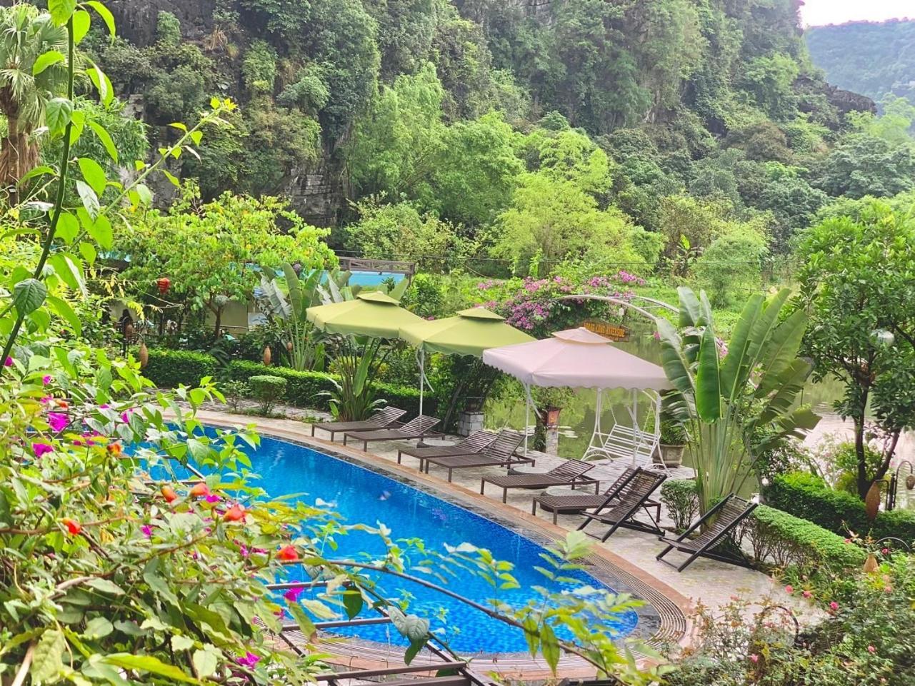 Hoanglong Riverside Homestay ニンビン エクステリア 写真
